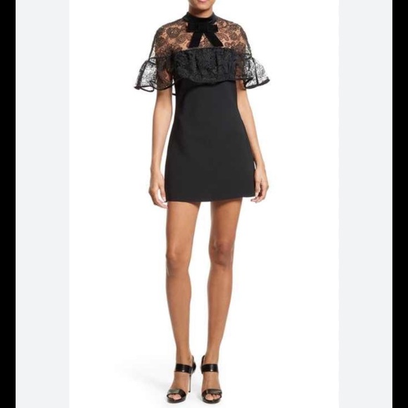 Stunning like new Self-Portrait lace mini dress with velvet bow. - Picture 3 of 8